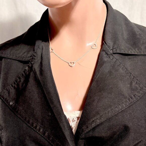 Authentic Tiffany & Co 925 Silver Elsa Peretti Triple Open Heart Necklace - Picture 8 of 8